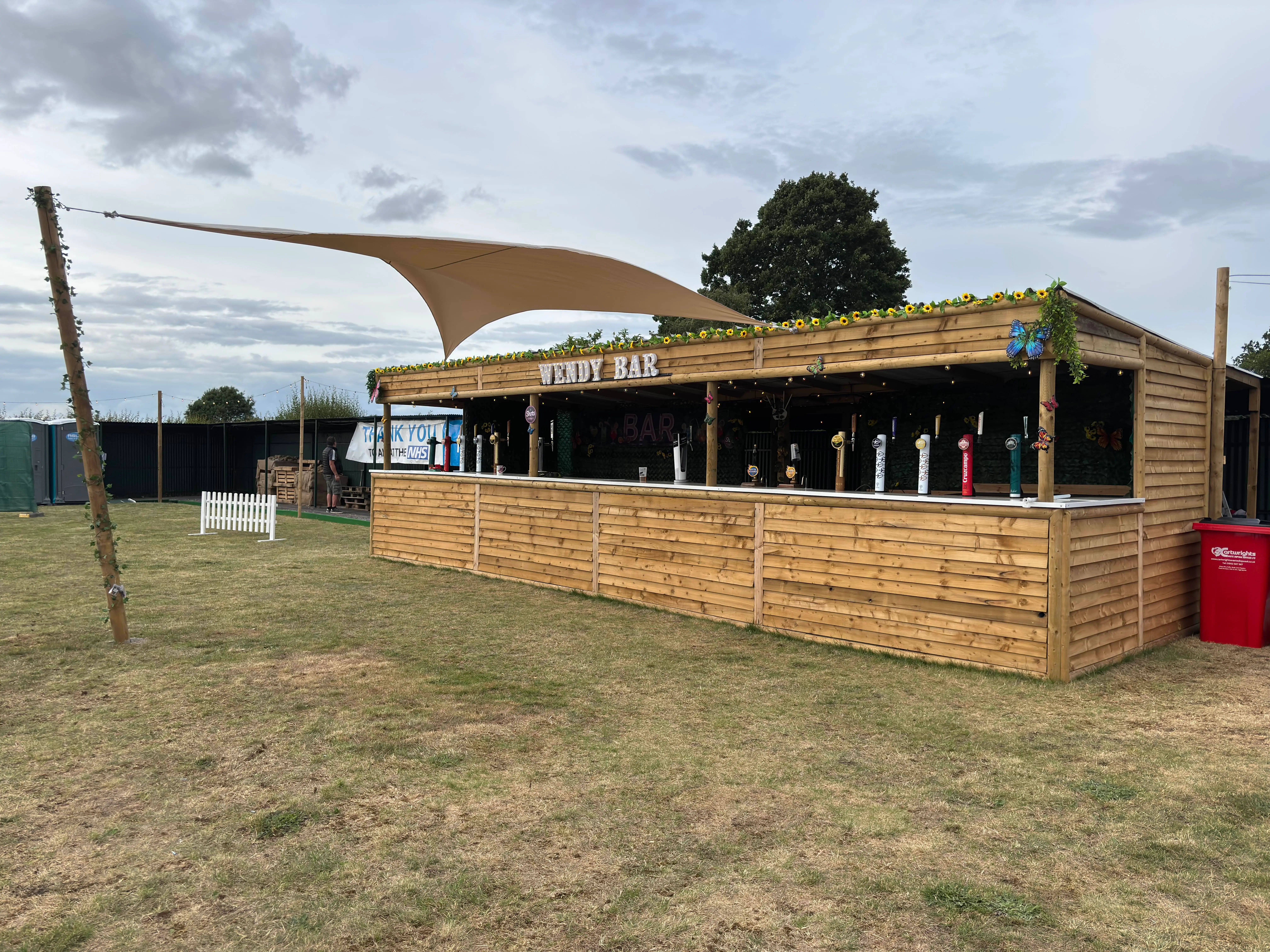 Outdoor bar